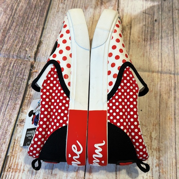 Disney • Girls Minnie Mouse Polkadot Slip on Sneakers • Sz 3 • NWT! - Picture 6 of 9